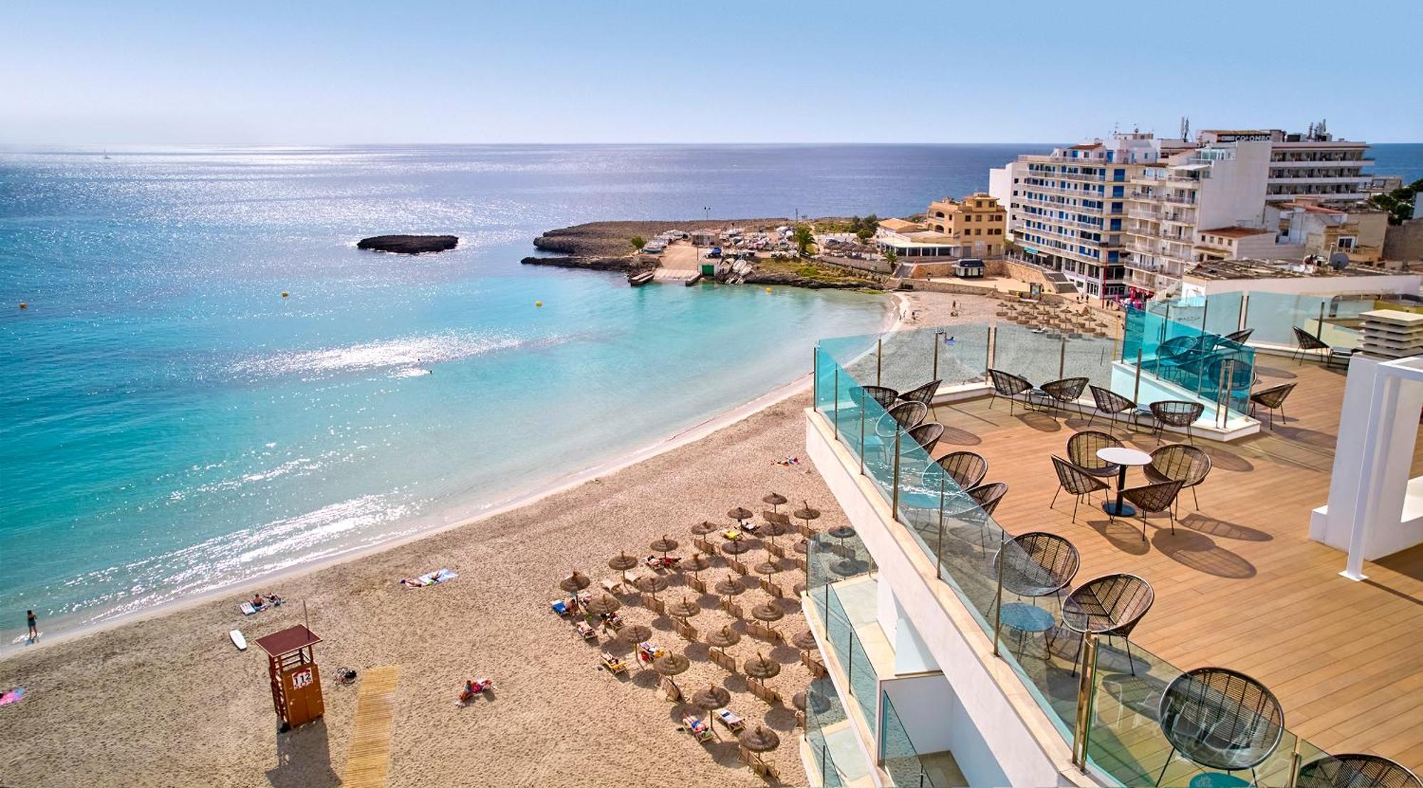 Universal Hotel Perla S'Illot  Exterior photo